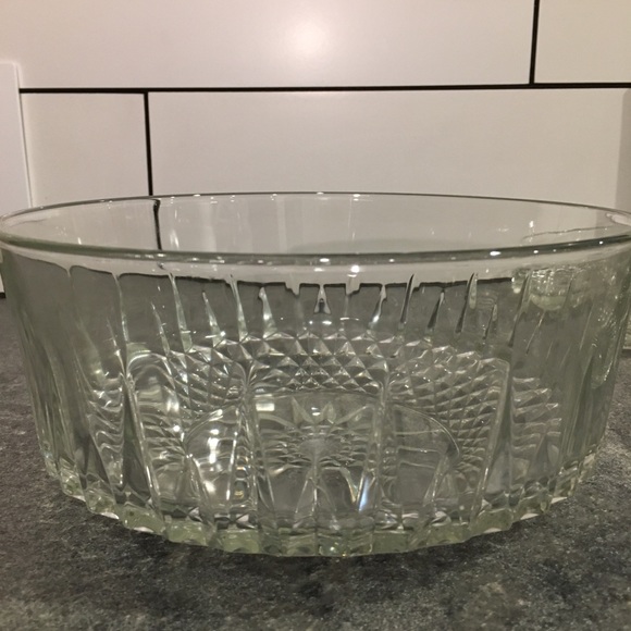 Arcoroc Diamant-French 7 Piece Serving Set - Picture 5 of 7